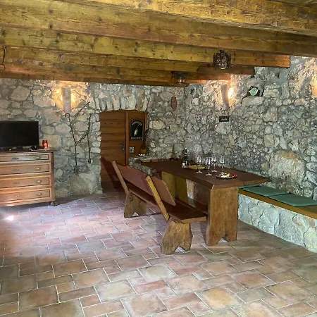 Obiteljska Kuca Mambo * Bribir (Primorje-Gorski Kotar)