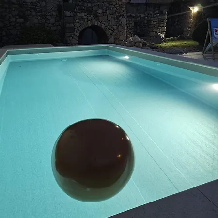Obiteljska Kuca Mambo Prázdninový dům