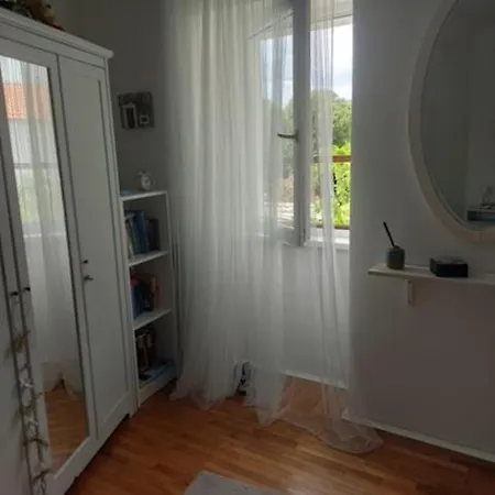 Feriehus Obiteljska Kuca Mambo